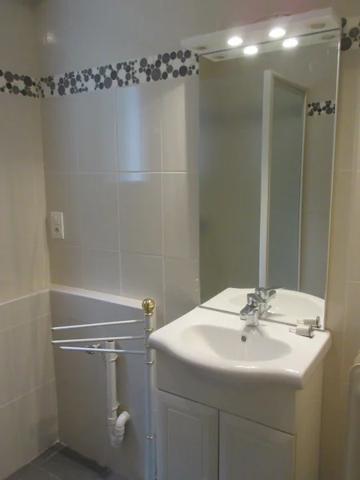 Appartement à louer au Monastère (12000)