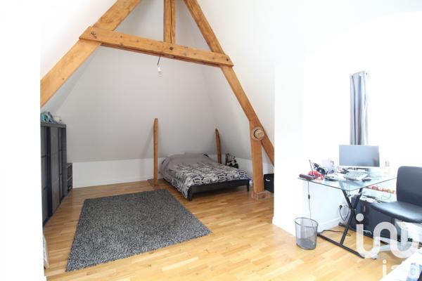 Maison 7 pièces de 185 m² à Cormeilles-en-Parisis (95240)