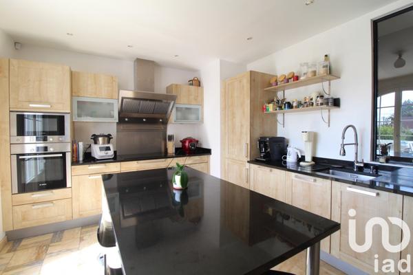 Maison 7 pièces de 185 m² à Cormeilles-en-Parisis (95240)