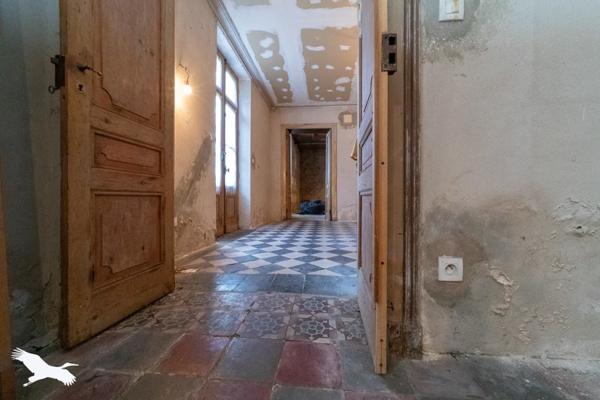 Maison à vendre |  Saint-Savin |  5 pièces | 200 m²