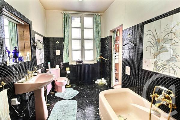 Maison à vendre  17 pièces - 413 m2 CHATEAU THIERRY - 02