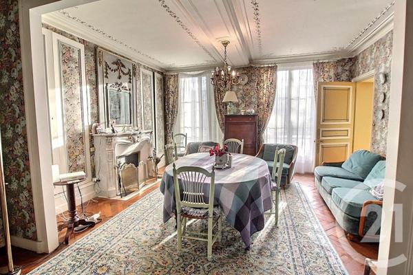 Maison à vendre  17 pièces - 413 m2 CHATEAU THIERRY - 02