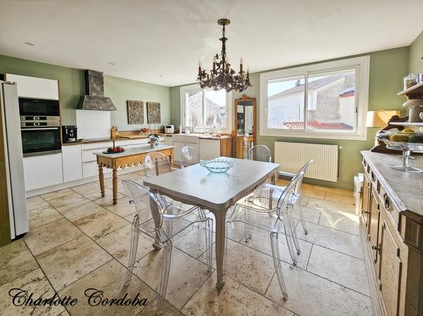 MMaison de ville de caractère avec garage et terrasse – Quartier Palissy à Agen