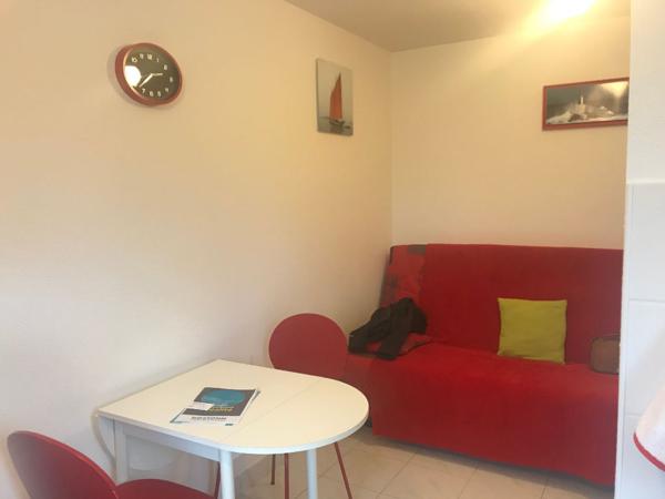 A vendre à Vannes appartement une chambre une place de parking