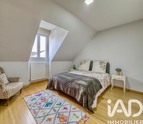 Maison à vendre 6 pièces 176 m² Compiègne