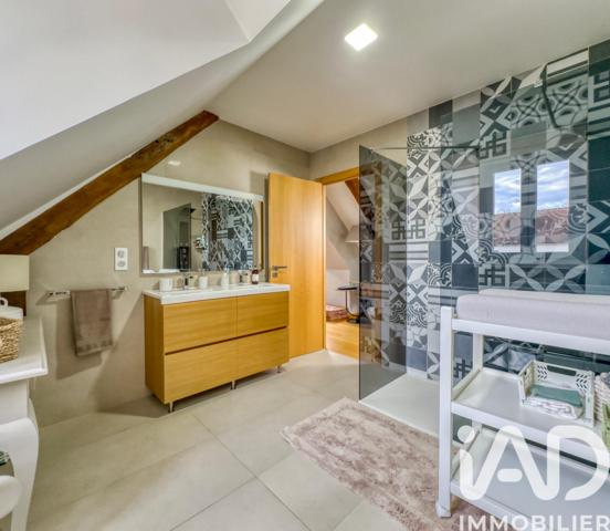 Maison à vendre 6 pièces 176 m² Compiègne