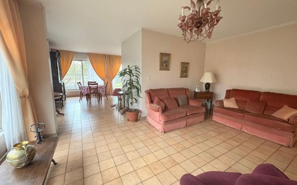 Appartement à vendre    5 pièces • 100,06 m2 Brunoy