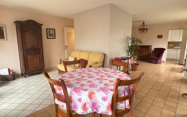 Appartement à vendre    5 pièces • 100,06 m2 Brunoy