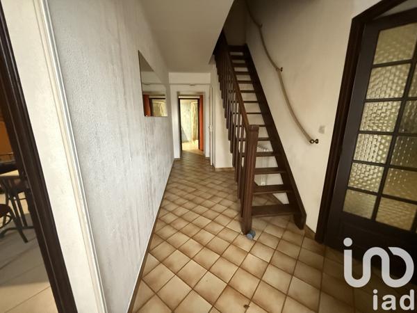 Maison 6 pièces de 136 m² à Huillé (49430)