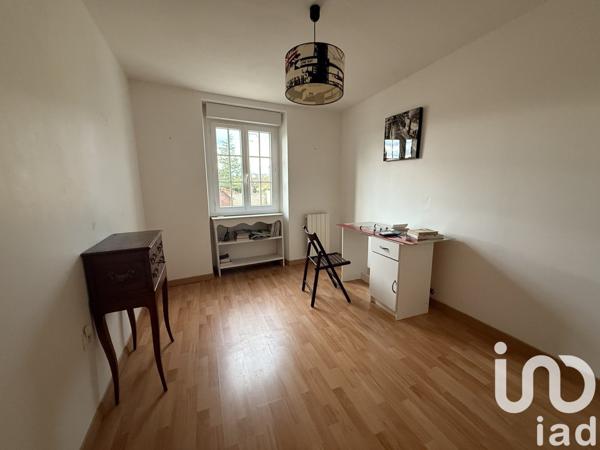 Maison 6 pièces de 136 m² à Huillé (49430)