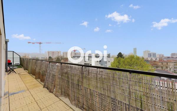 Appartement à vendre    5 pièces • 96 m2 Rosny-sous-Bois