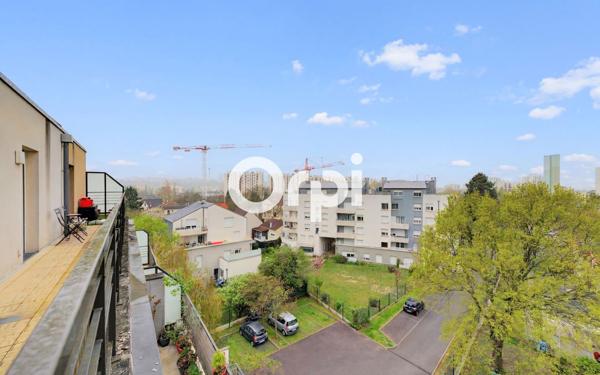 Appartement à vendre    5 pièces • 96 m2 Rosny-sous-Bois