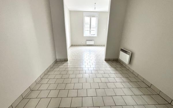 Maison à vendre    3 pièces • 79 m2 Saint-Quentin