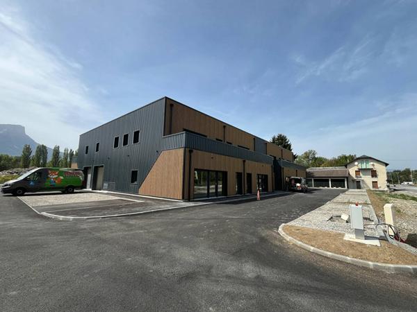 Bureaux à Chignin 69,34 m2 idéalement situé