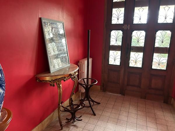 Maison familiale au coeur d'un village Corrézien, proche Brive Beynat