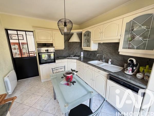 Maison à vendre 5 pièces 129 m² Saint-Fargeau-Ponthierry