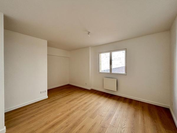 T2 duplex avec terrasse et cave voûtée ? Saint-Michel , Bordeaux