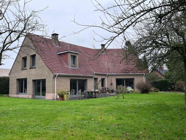Propriete à vendre à Hazebrouck dans le Nord (59190), ref : 13078/3544