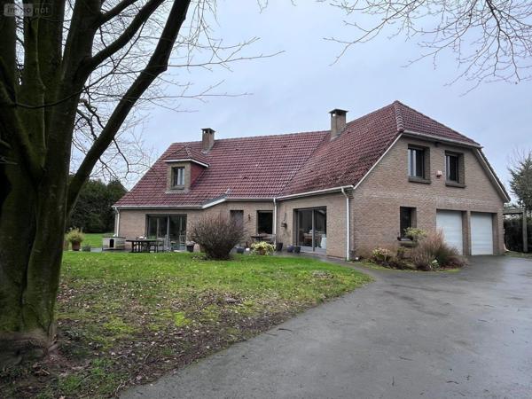 Propriete à vendre à Hazebrouck dans le Nord (59190), ref : 13078/3544