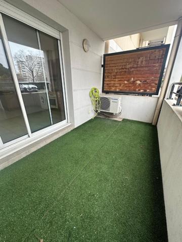 A vendre appartement T1 Marseille 13011 Terrasse