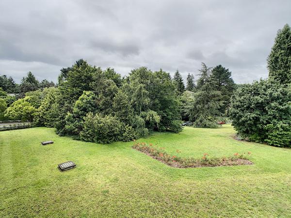 APPARTEMENT T6 - AVRILLE VAL D OR - DEUX BALCONS - GARAGE