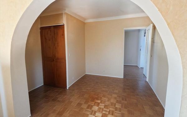 Maison à vendre    4 pièces •  Saran