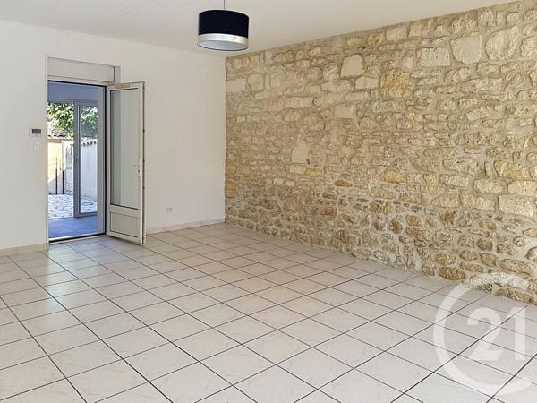 Maison à vendre  3 pièces - 77 m 2   SOYAUX  - 16