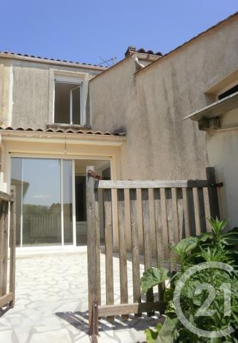 Maison à vendre  3 pièces - 77 m 2   SOYAUX  - 16
