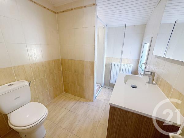Maison à vendre  3 pièces - 77 m 2   SOYAUX  - 16
