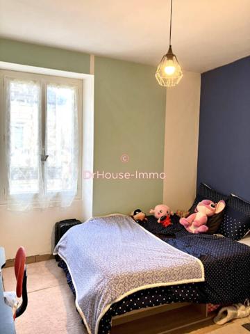 Maison à vendre 9 pièces de 251 m²