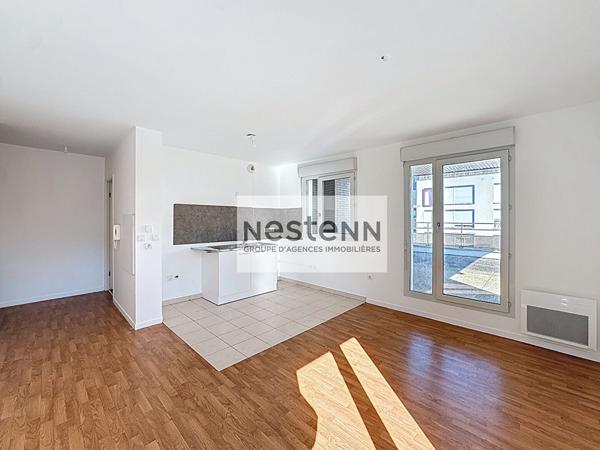 Appartement 2 pièces 44 m² en dernier étage - Terrasse privative de 72 m² - Place de parking en sous-sol