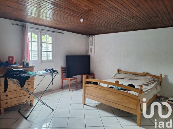 Maison à vendre 12 pièces 275 m² Saint-Louis