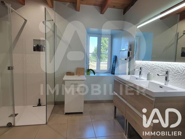 Maison à vendre 5 pièces 136 m² Chasseneuil-sur-Bonnieure