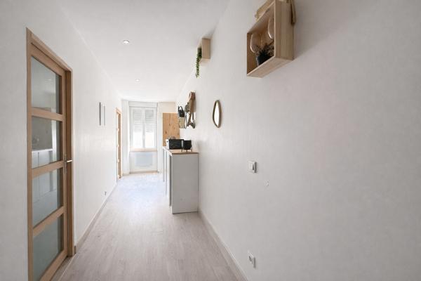 47110 SAINTE LIVRADE SUR LOT Maison de ville rénovée à Ste Livrade