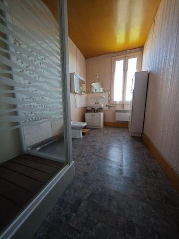 Maison rurale à vendre à Lempty dans le Puy-de-Dôme (63190), ref : 13372/304