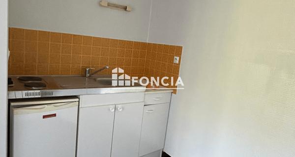 Location Studio 30.91 m² - Rethel 08300