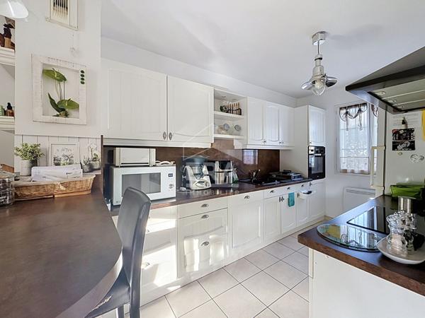 Maison à vendre à Etampes 4 pièce(s) 91.36 m2