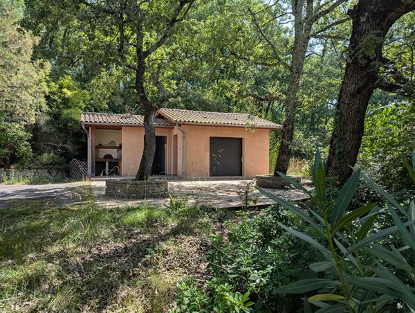Maison individuelle sur 3600 m² Gajan