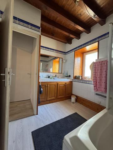 Belle demeure de charme meublée de 180m² / jardin