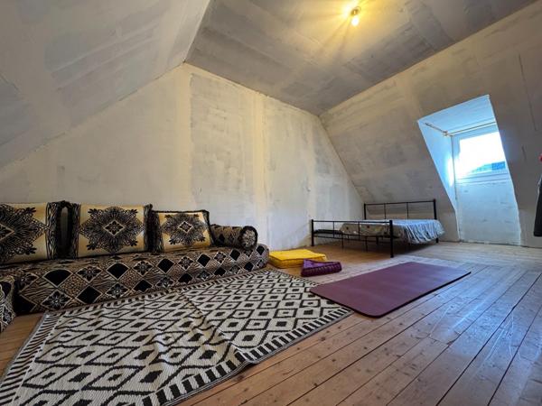 Belle demeure de charme meublée de 180m² / jardin