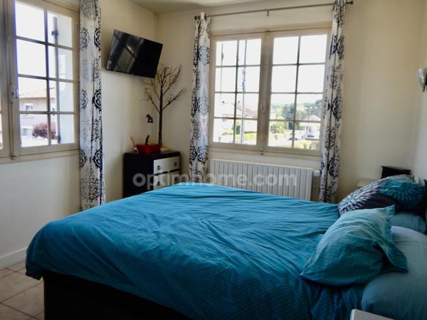 Maison individuelle de 7 pièces PERIGUEUX (24).