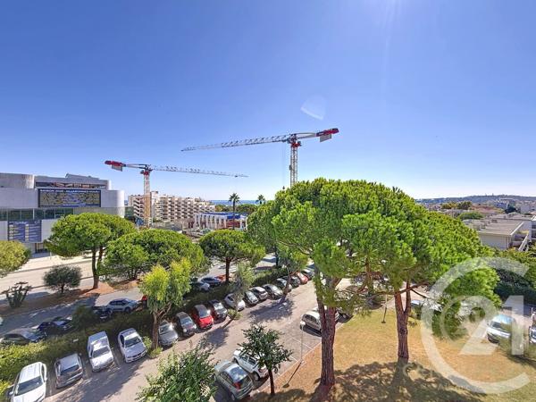 Appartement F4 à vendre  4 pièces - 84,85 m2 ANTIBES - 06