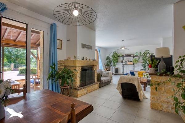 Maison à vendre |  Sarlat-la-Canéda |  5 pièces | 121 m²