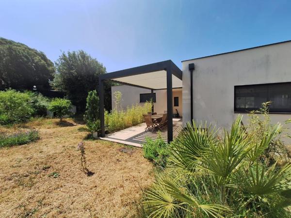 Villa contemporaine T5 récente 230 M2 proche d' AJACCIO  Mezzavia (20167)