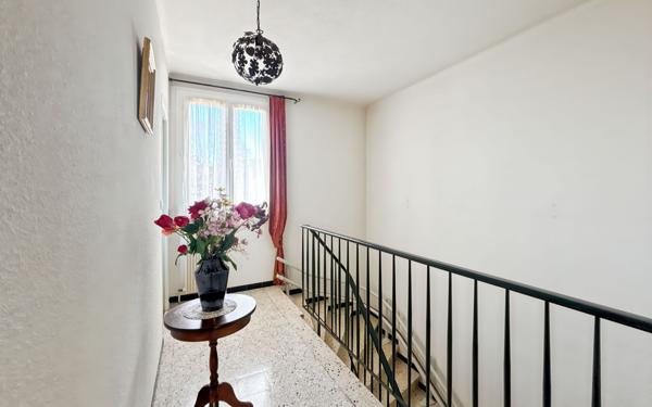 Maison à vendre    5 pièces •  Château-Arnoux-Saint-Auban