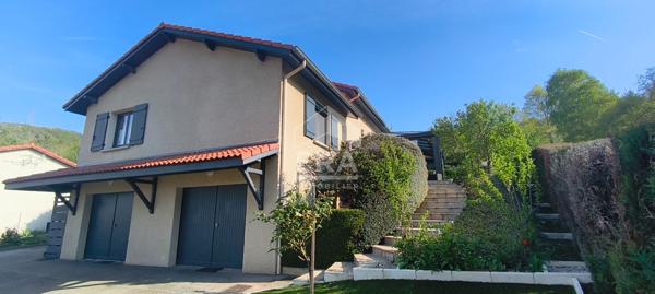 Maison 5 pièces à vendre à Saint-Étienne - 374 000 €
