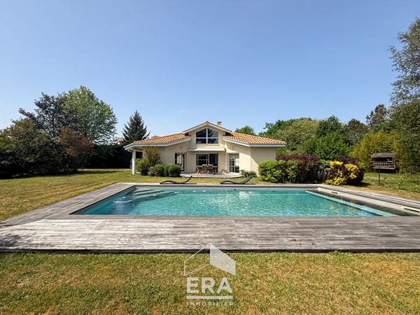 Maison Pessac 6 pièce(s) 157 m2  - Terrain 1424 - Double Garage