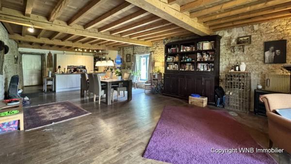 Bien immobilier à vendre 13 pièces de 414 m²