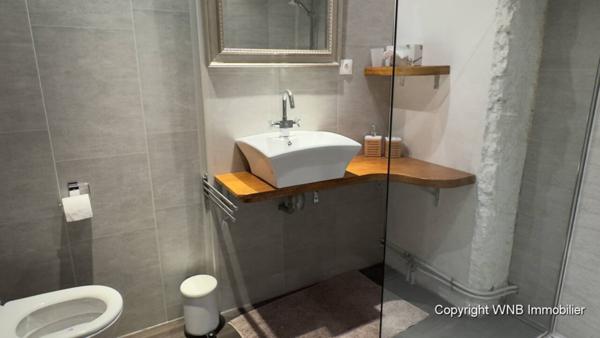 Bien immobilier à vendre 13 pièces de 414 m²