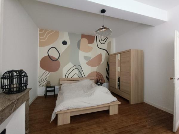 Maison de charme de 250 m² avec piscine sur 4000 m² de terrain – Un cadre de vie privilégié à Coutras (33230)